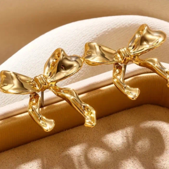 Gold Bow Earrings - Picture 2 of 3